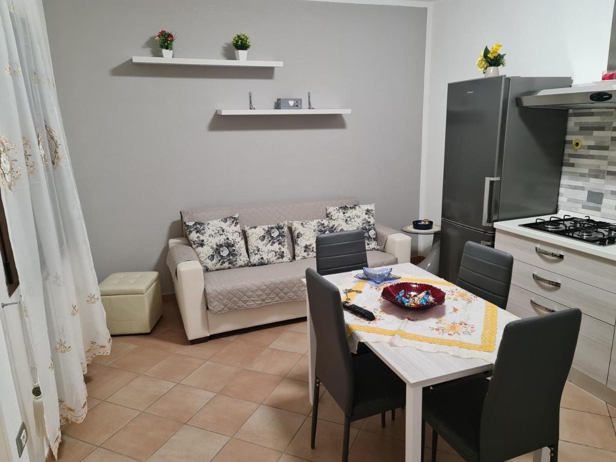 Holiday Olbia Appartamento A Due Passi Dal Lungomare E Centro Citta מראה חיצוני תמונה